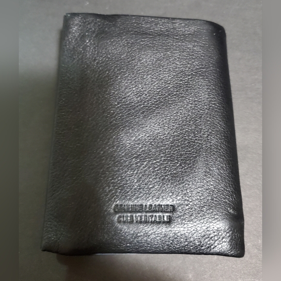 Wallet - Picture 2 of 6
